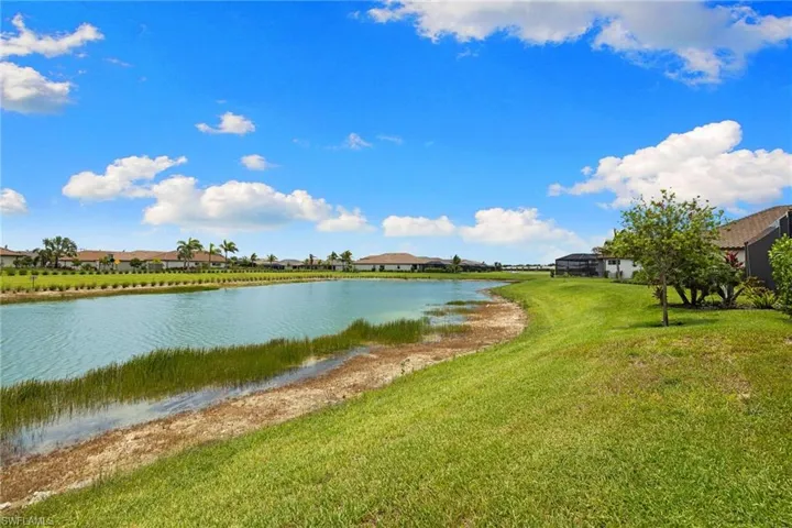17489 Aquila Ct, Fort Myers, Florida 33913