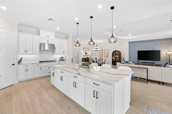 17489 Aquila Ct, Fort Myers, Florida 33913