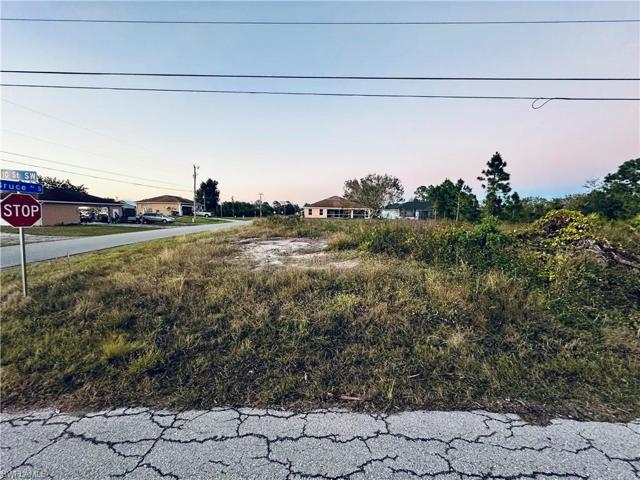 3818 10th ST SW, LEHIGH ACRES FL 33976