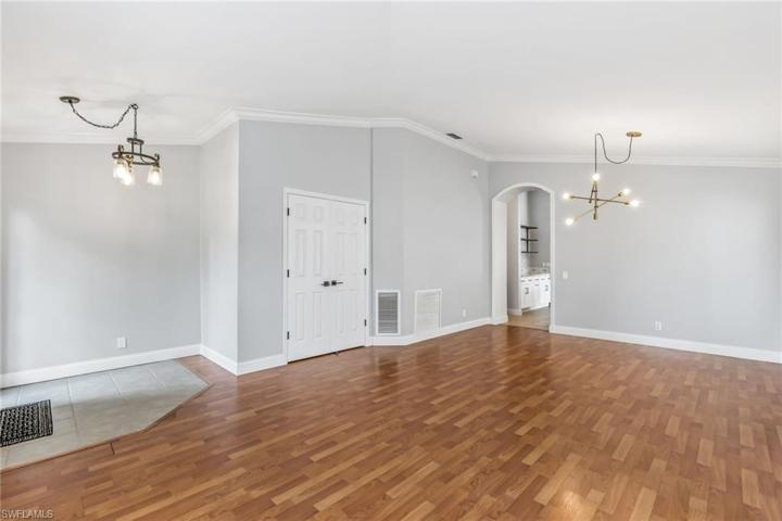 8877 Fawn Ridge DR, FORT MYERS FL 33912
