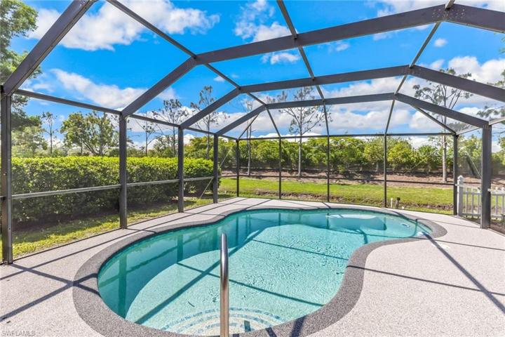 8877 Fawn Ridge DR, FORT MYERS FL 33912