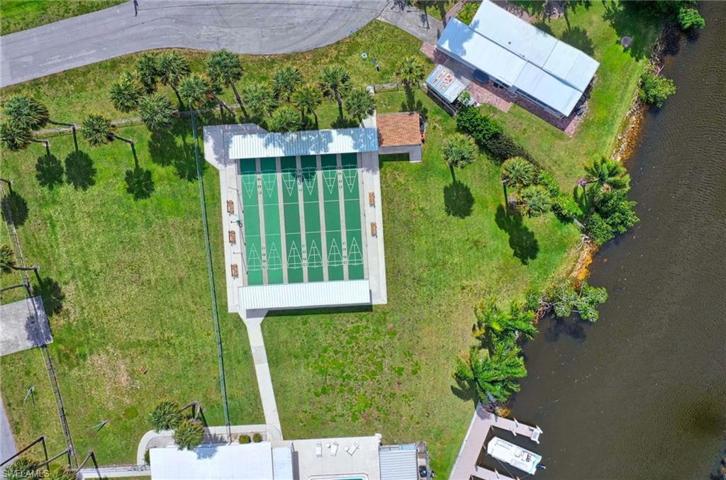 23 Derhenson DR, NAPLES FL 34114