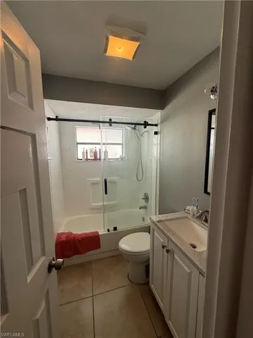 421 SW 21st  TER, Cape Coral, FL 33991