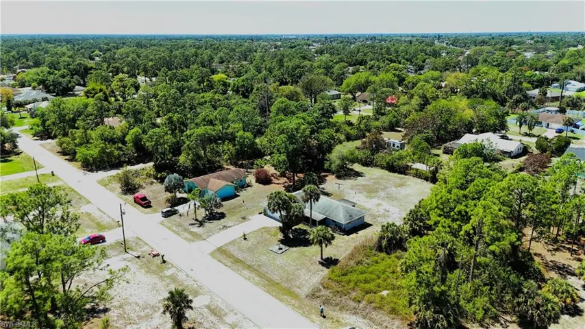 403  Mc Arthur  AVE, Lehigh Acres, FL 33936