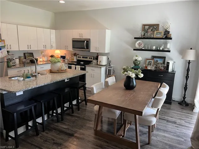 9028 Largo Cir, Labelle, Florida 33935