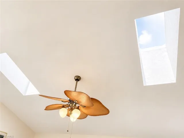 11219 Caravel Cir, Fort Myers, Florida 33908
