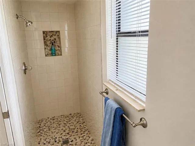 11219 Caravel Cir, Fort Myers, Florida 33908