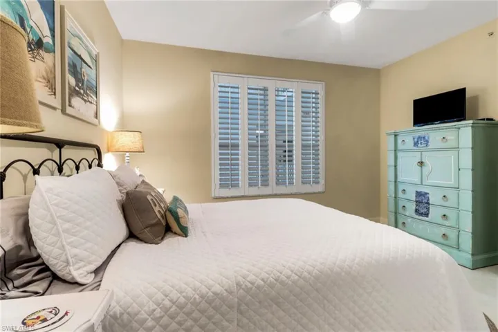 315  Dunes  BLVD, Naples, FL 34110