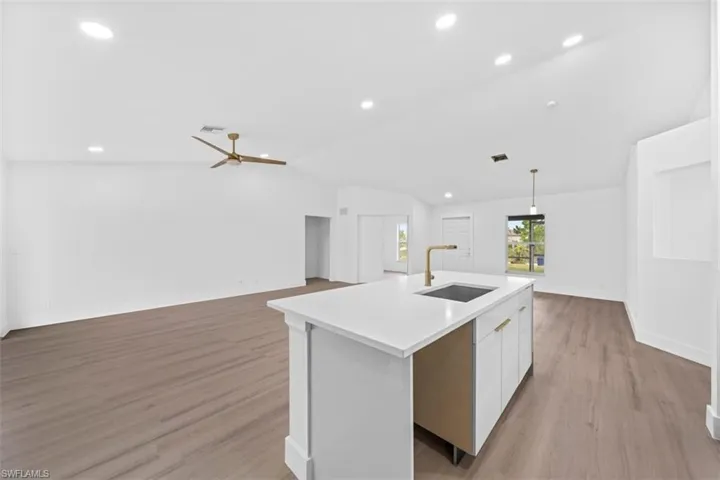 4004 17th St Sw, Lehigh Acres, Florida 33976