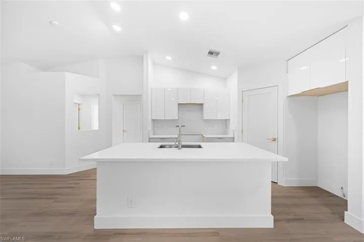 4004 17th St Sw, Lehigh Acres, Florida 33976