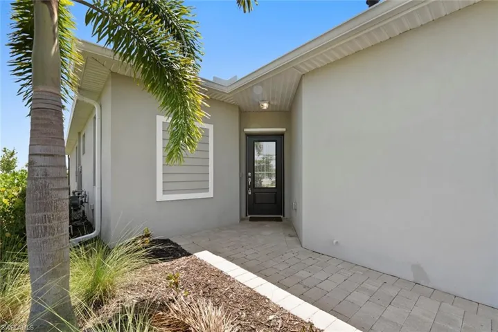 17829  Woodland  CT, Babcock Ranch, FL 33982