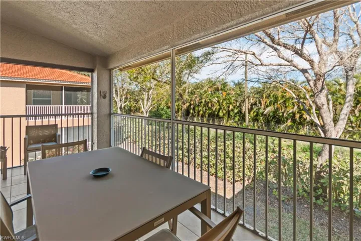 6835 Huntington Lakes CIR # 201, NAPLES FL 34119