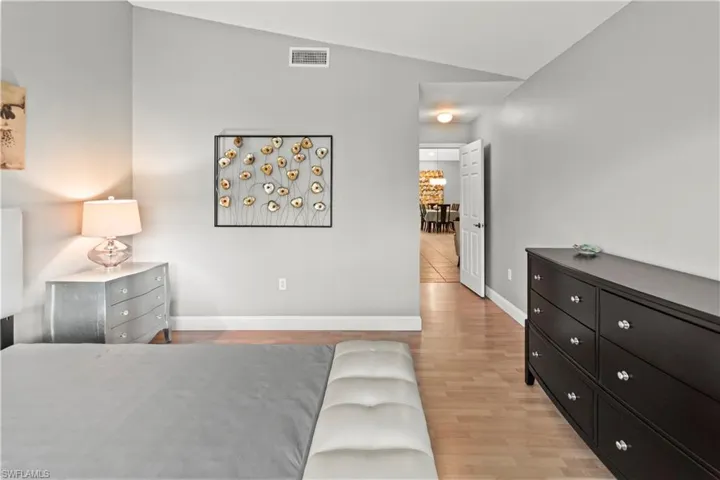6835 Huntington Lakes CIR # 201, NAPLES FL 34119