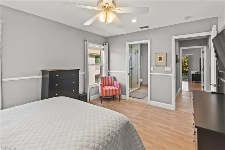 6835 Huntington Lakes CIR # 201, NAPLES FL 34119
