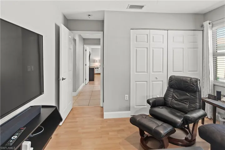 6835 Huntington Lakes CIR # 201, NAPLES FL 34119