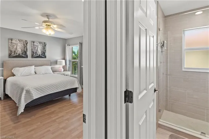 6835 Huntington Lakes CIR # 201, NAPLES FL 34119