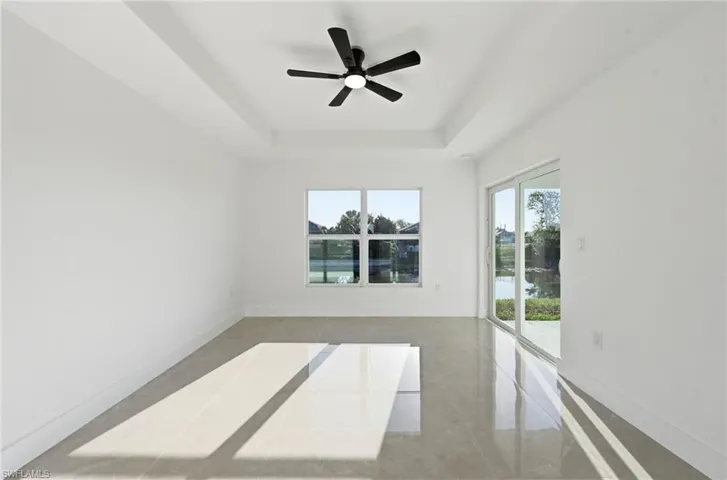 2105 Ne 1st Ave, Cape Coral, Florida 33909
