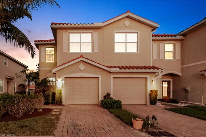 2640  Blossom  WAY, Naples, FL 34120