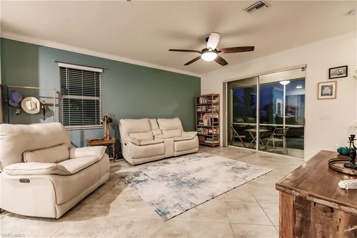 2640  Blossom  WAY, Naples, FL 34120