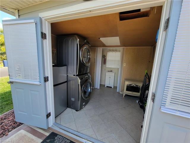 5593 Brightwood DR, FORT MYERS FL 33905