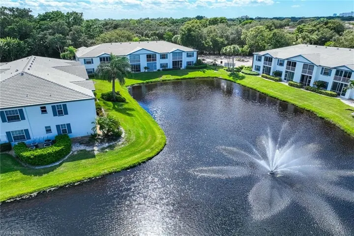 886 SW Tanbark  DR, Naples, FL 34108