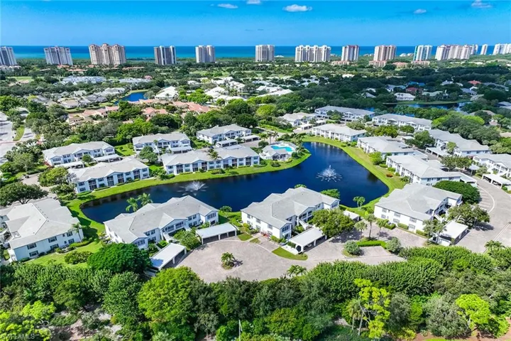 886 SW Tanbark  DR, Naples, FL 34108