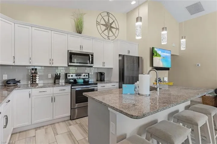246 Delmar Ave, Fort Myers Beach, Florida 33931