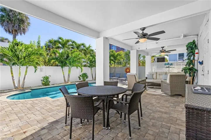 246 Delmar Ave, Fort Myers Beach, Florida 33931