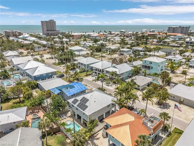 246 Delmar Ave, Fort Myers Beach, Florida 33931