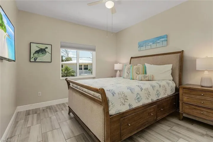 246 Delmar Ave, Fort Myers Beach, Florida 33931