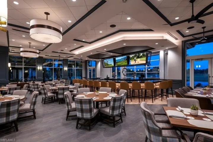 Men's Lounge