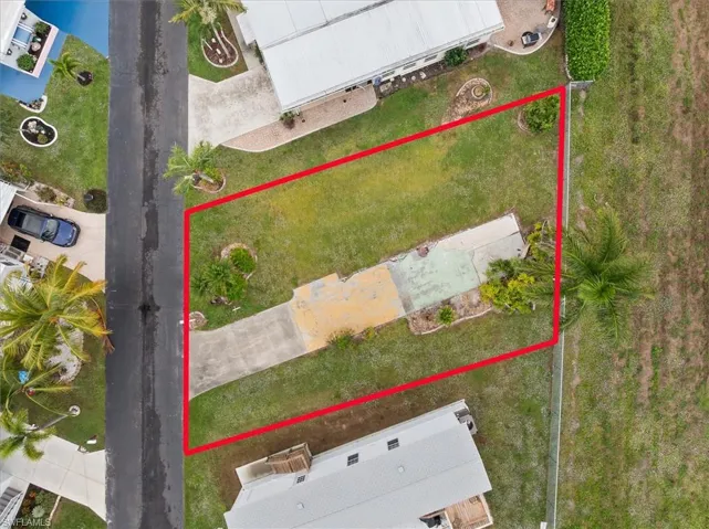 Aerial overview of property's location with property boundaries highlighted