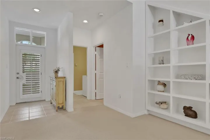 4872 Boulevard Ct, Naples, Florida 34103