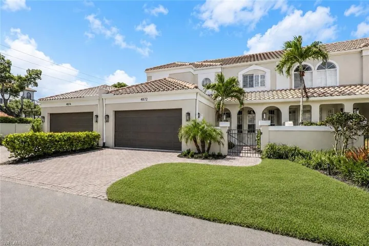 4872 Boulevard Ct, Naples, Florida 34103