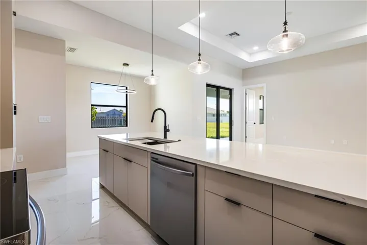 1425 Santa Barbara Blvd N, Cape Coral, Florida 33993