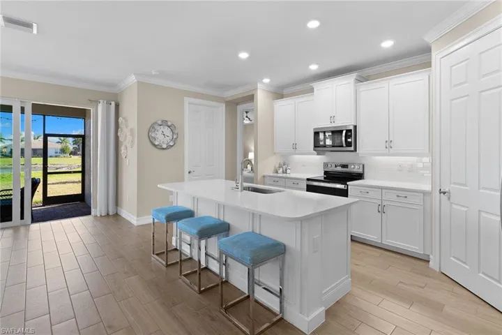 28000  Captiva Shell  LOOP, Bonita Springs, FL 34135
