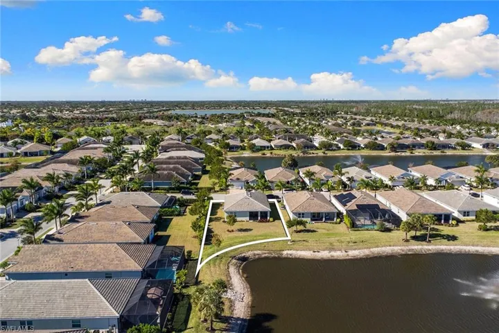 28000  Captiva Shell  LOOP, Bonita Springs, FL 34135