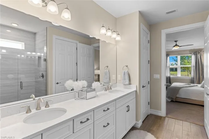 28000  Captiva Shell  LOOP, Bonita Springs, FL 34135