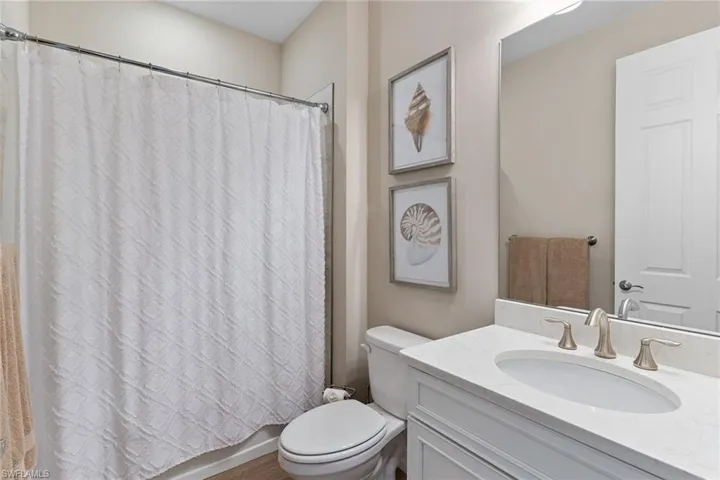 28000  Captiva Shell  LOOP, Bonita Springs, FL 34135