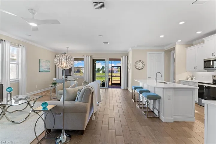 28000  Captiva Shell  LOOP, Bonita Springs, FL 34135