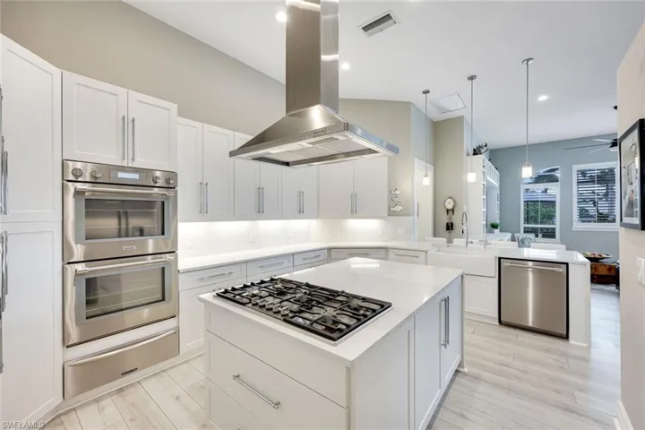 Kitchen offers AMPLE cabinet space.