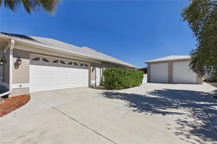 Attached 2 car garage.