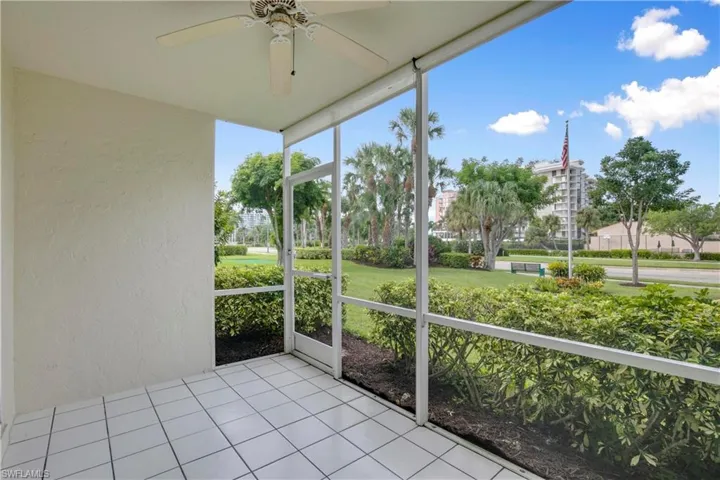 Smell the Gulf of Mexico from your lanai