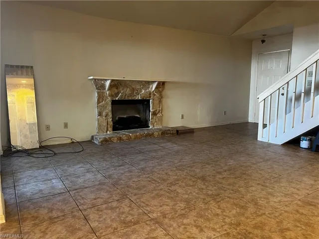 6054  Timberwood  CIR, Fort Myers, FL 33908