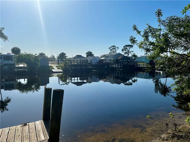 6054  Timberwood  CIR, Fort Myers, FL 33908