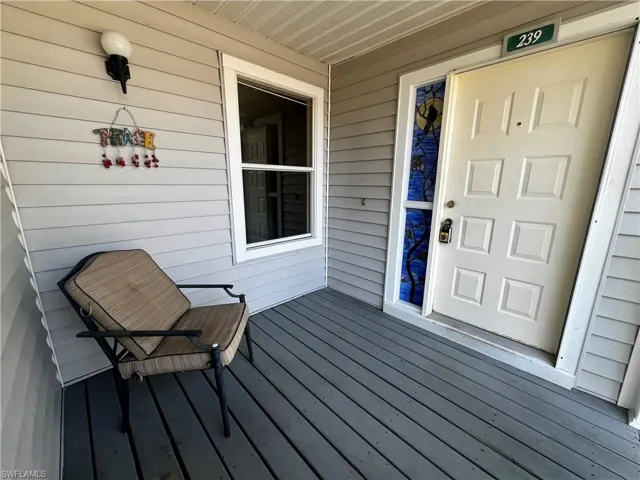 6054  Timberwood  CIR, Fort Myers, FL 33908