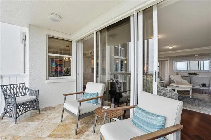 Sliders can pocket on either side for easy access and seamless indoor/outdoor living