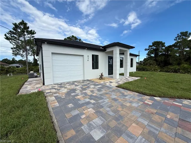 824 Dawhert Ave S, Lehigh Acres, Florida 33974