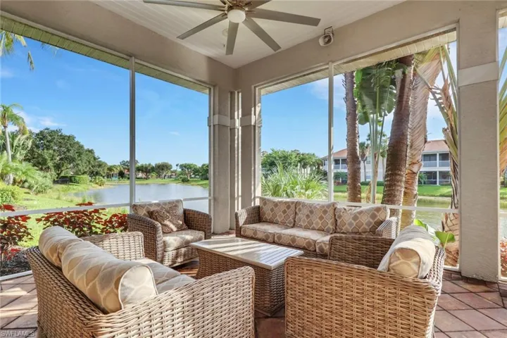 3048 Horizon Ln 1103, Naples, Florida 34109