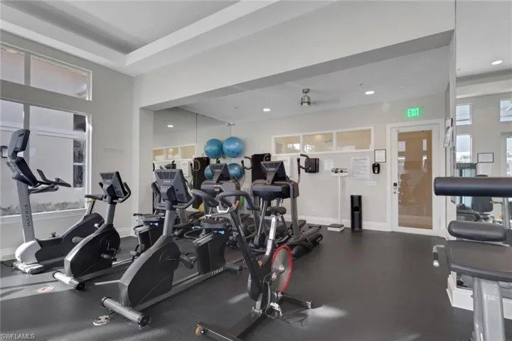 3048 Horizon Ln 1103, Naples, Florida 34109